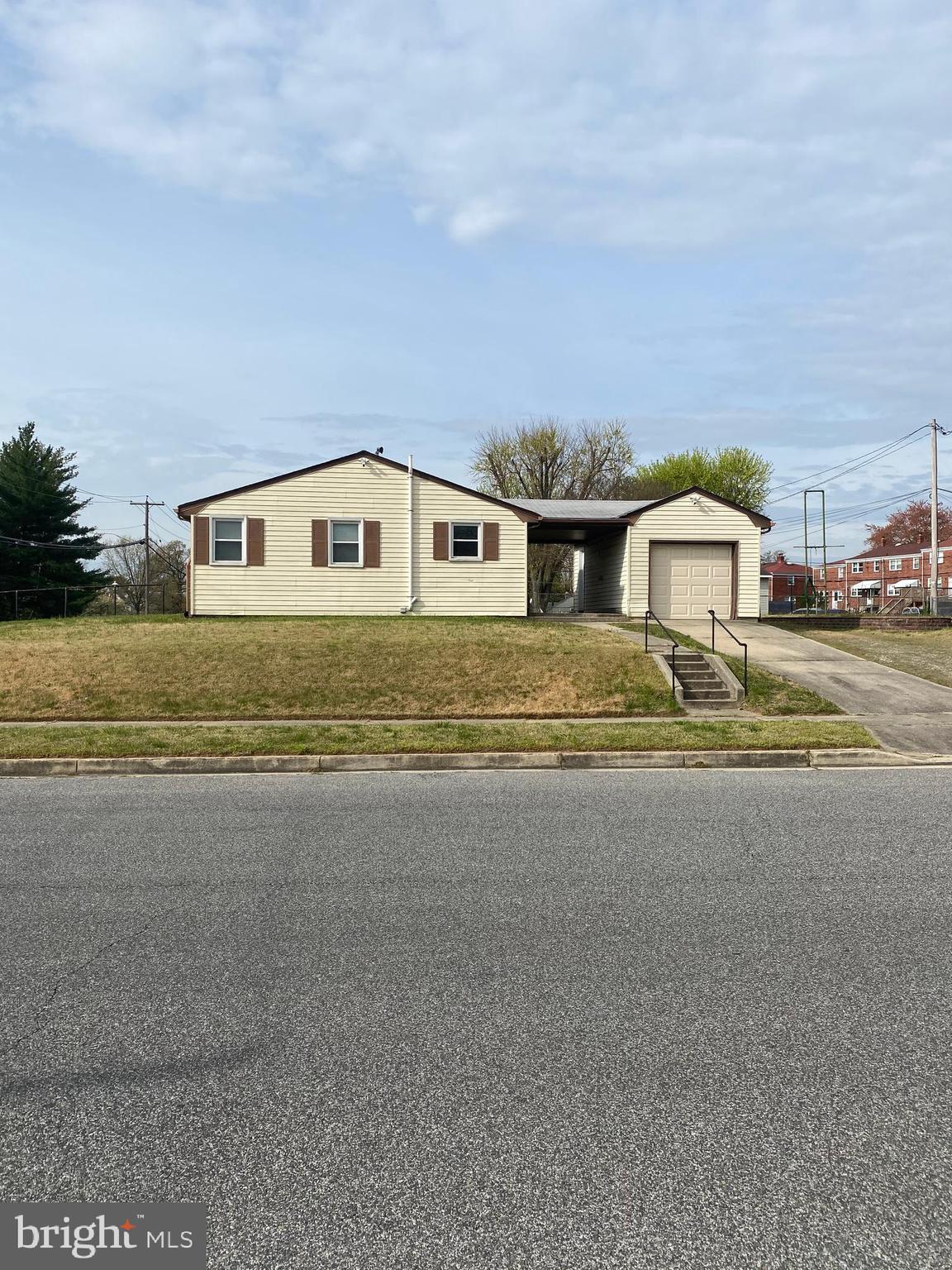 5100 Shelbourne Road Baltimore, MD 21227 - Photo 3 of 36