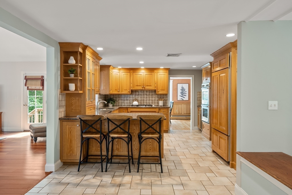 14 Harnden Road Foxboro, MA 02035 - Photo 12 of 40