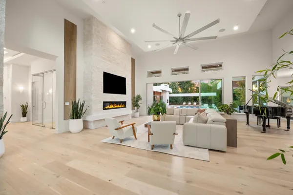 $4,500,000 | 3630 Winding Creek Road, Sacramento, CA 95864