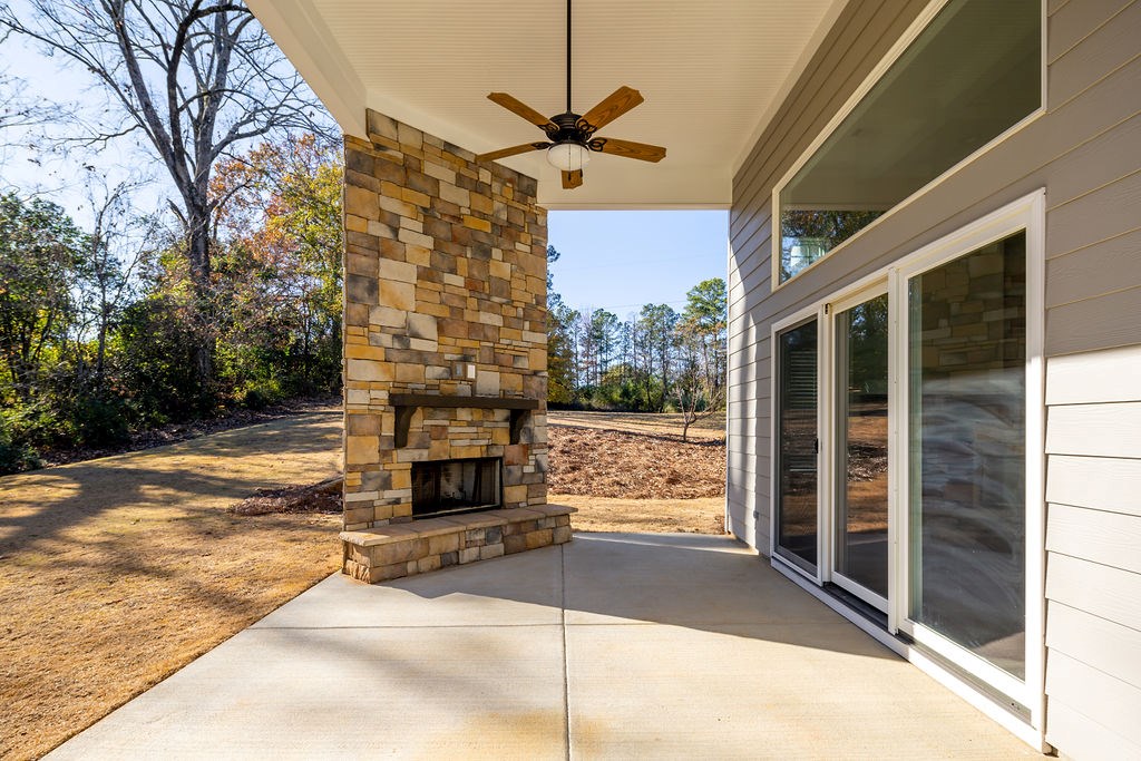 7069 Spring Walk Drive Columbus, GA 31904 - Photo 3 of 33 Gallery Image 3