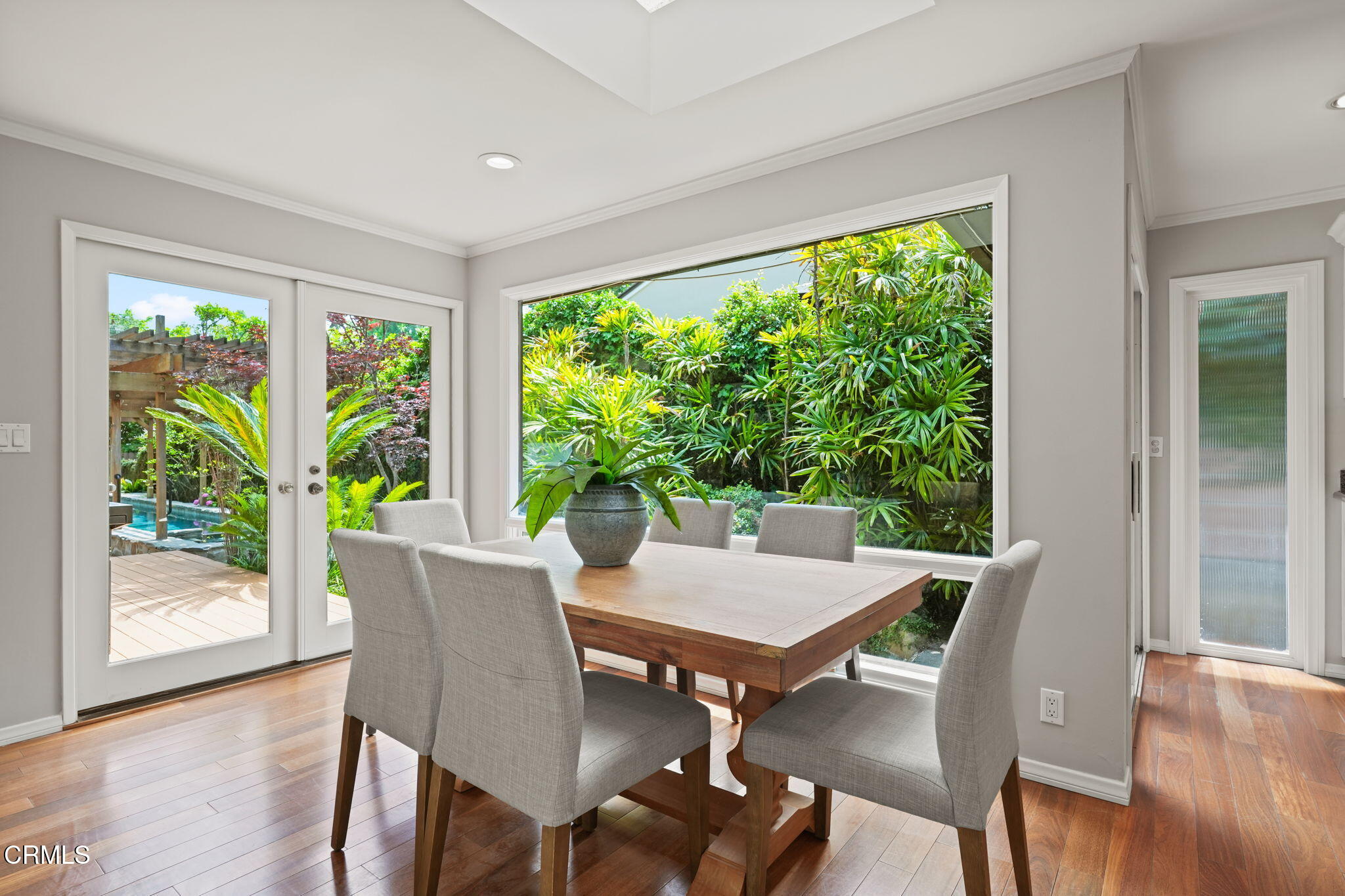 1340 Lomay Place Pasadena, CA 91103 - Photo 11 of 26 11-web-or-mls-1340-lomay-pl