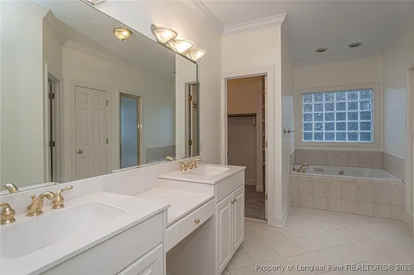 $599,900 | 4523 Weaverhall Drive, Fayetteville, NC 28314