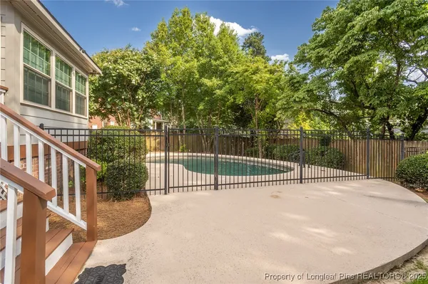 $599,900 | 4523 Weaverhall Drive, Fayetteville, NC 28314