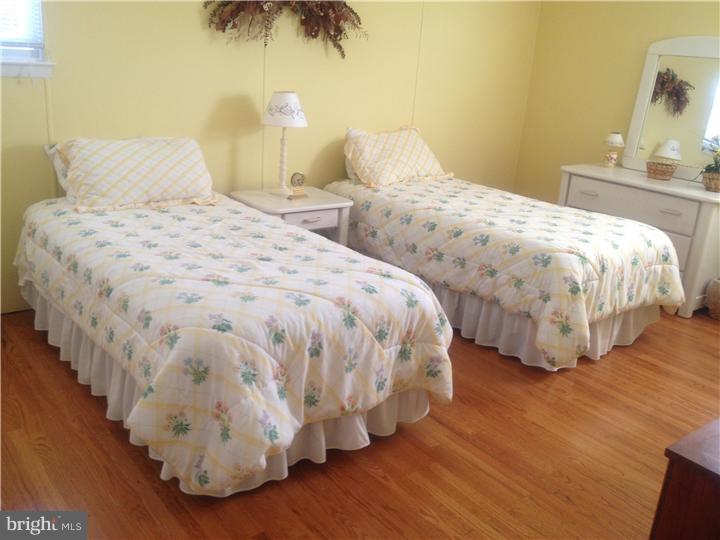 924 Hilltop Road Warminster, PA 18974 - Photo 11 of 21 Gallery Image 11