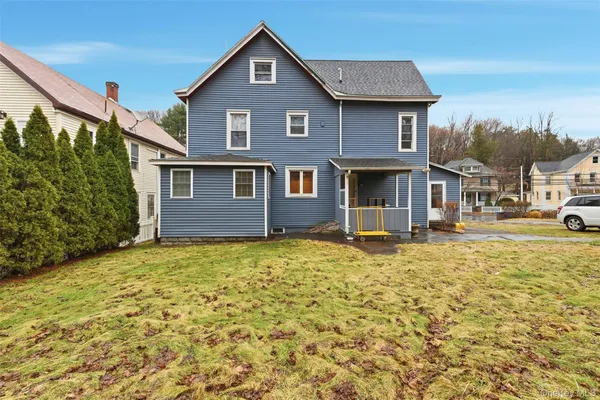 $450,000 | 127 East Chester Street, Kingston, NY 12401