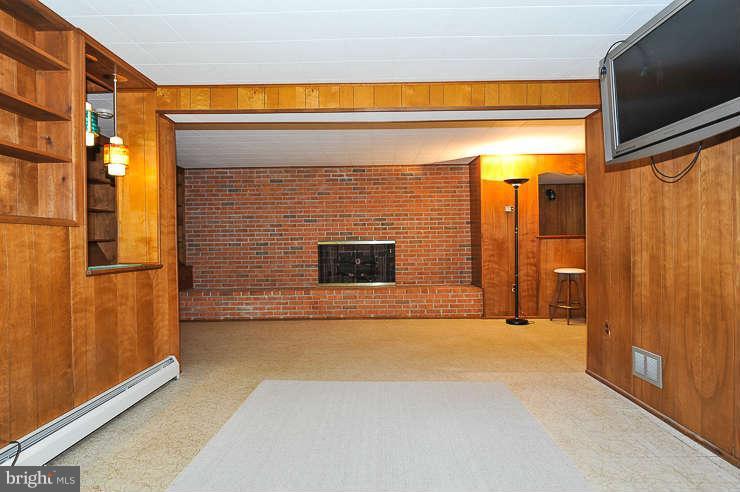 507 Moorefield Road Southwest Vienna, VA 22180 - Photo 20 of 30 Basement