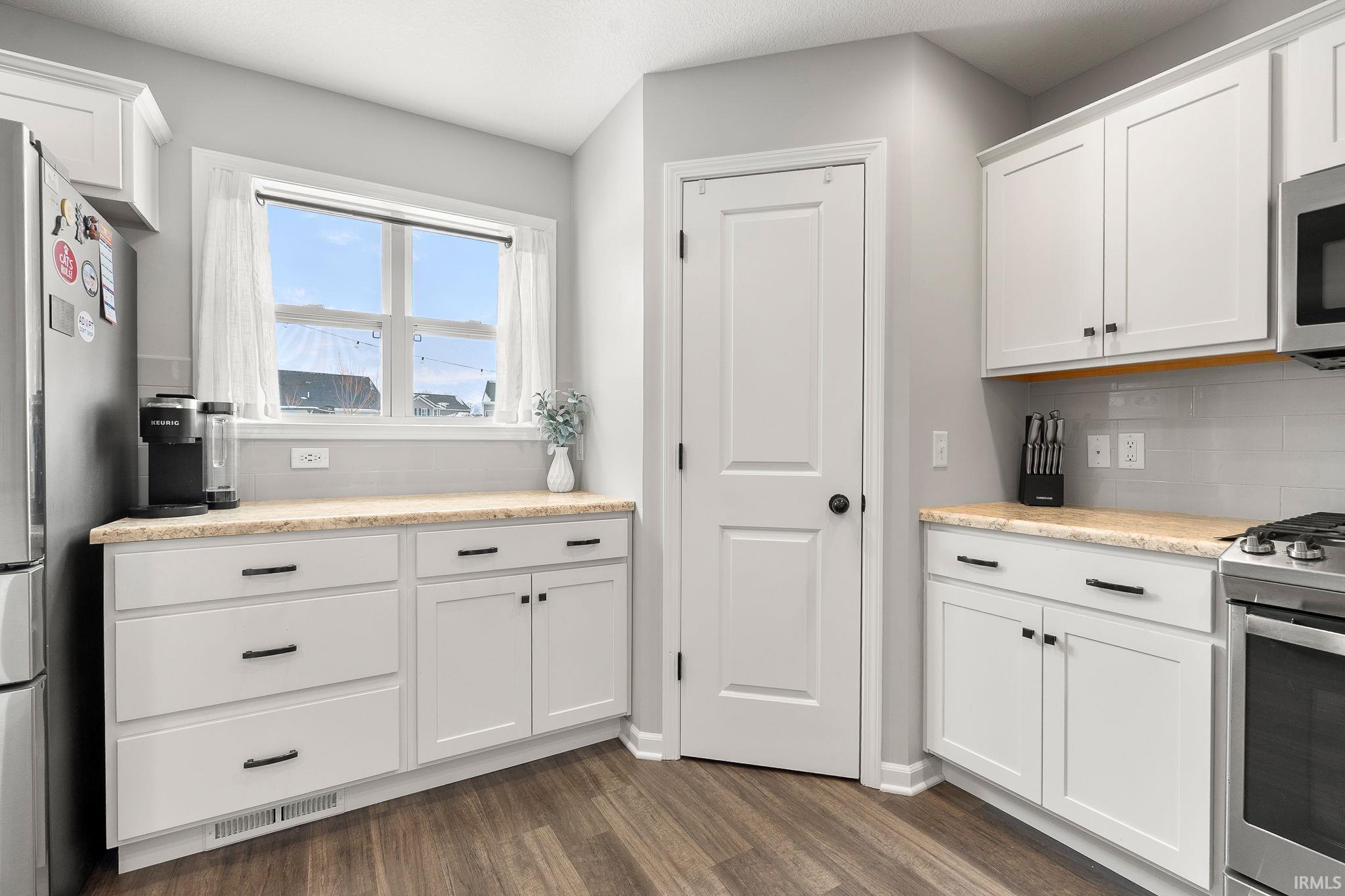 14023 Aloes Passage Fort Wayne, IN 46845 - Photo 15 of 36