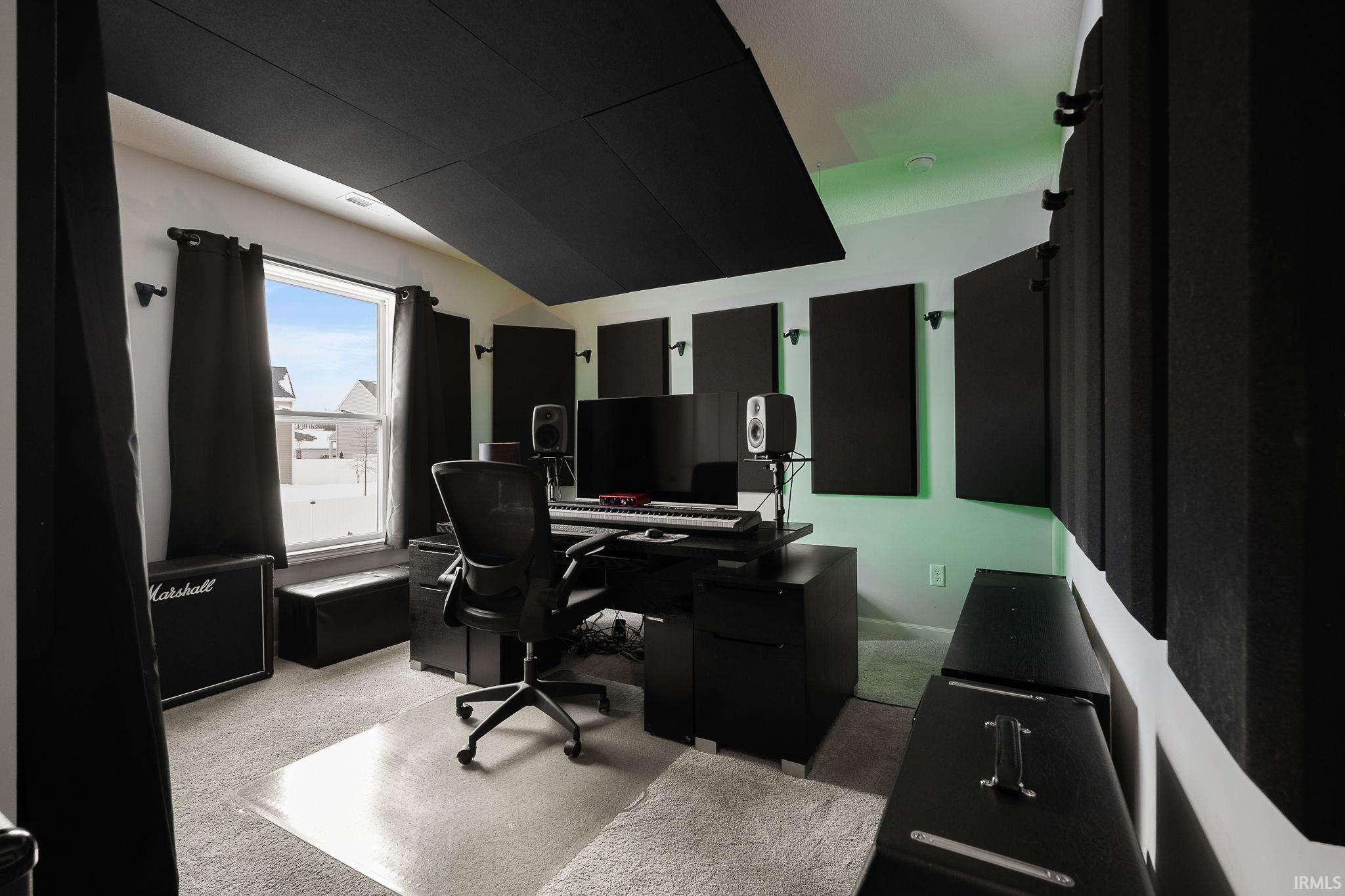 14023 Aloes Passage Fort Wayne, IN 46845 - Photo 32 of 36