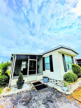 $95,000 | 5316 53rd Avenue East, Unit R36, Bradenton, FL 34203