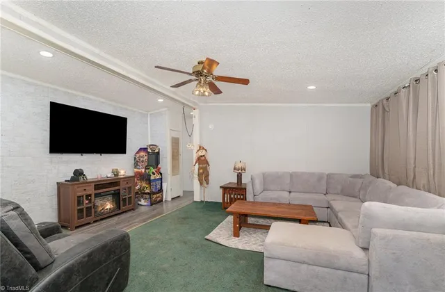 $190,000 | 6020 River Heights Drive, Ramseur, NC 27316