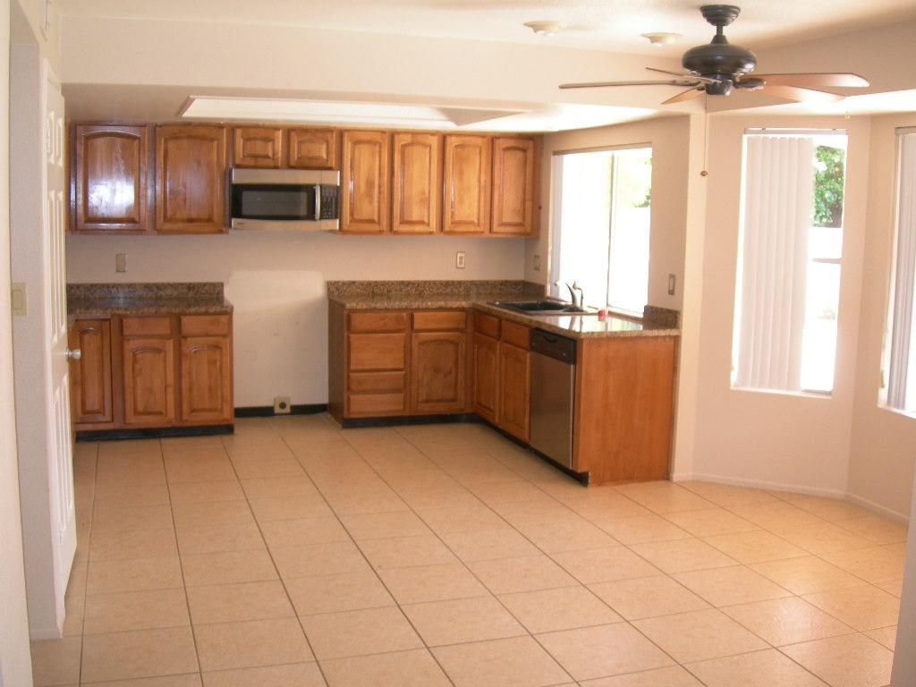 4531 East Grandview Road Phoenix, AZ 85032 - Photo 5 of 6 4531 E GRANDVIEW RD
