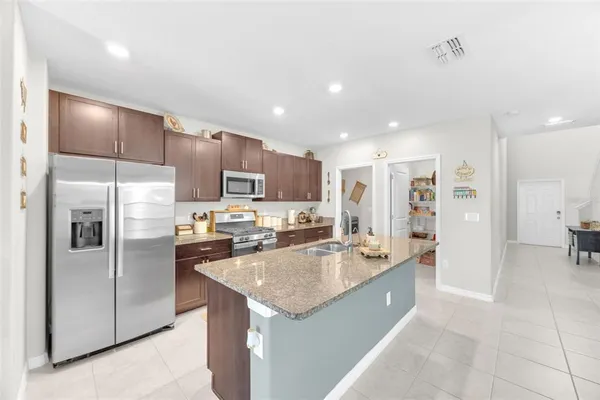 $369,500 | 9434 Lemon Drop Loop, Sun City Center, FL 33573