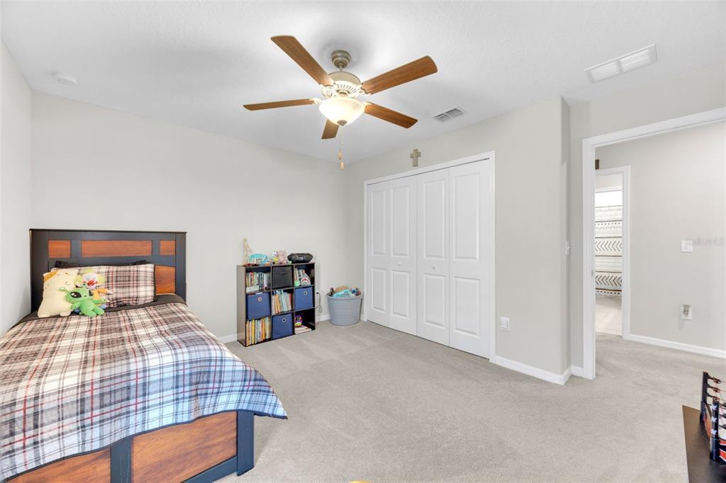 9434 Lemon Drop Loop Sun City Center, FL 33573 - Photo 34 of 46