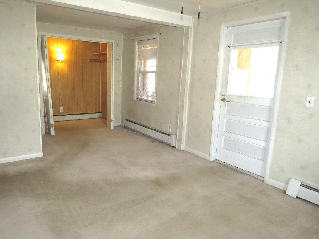 120 Merrill Street Springfield, VT 05156 - Photo 6 of 21