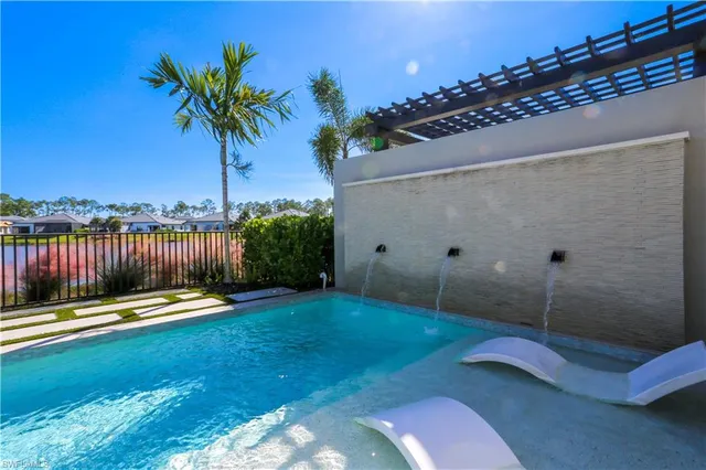 $3,800 | 14727 Kingfisher Loop, Naples, FL 34120