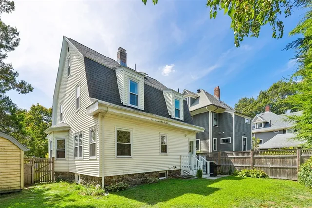 $1,430,000 | 7 Woodland Street, Arlington, MA 02476