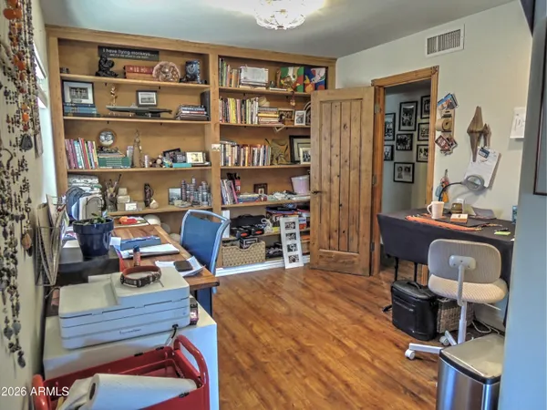 $729,900 | 5604 South Rocky Point Road, Tempe, AZ 85283