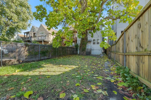 $850,000 | 2510 North Rockwell Street, Chicago, IL 60647