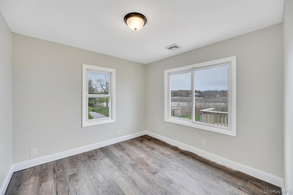 446 Riviera Drive Mastic Beach, NY 11951 - Photo 16 of 28
