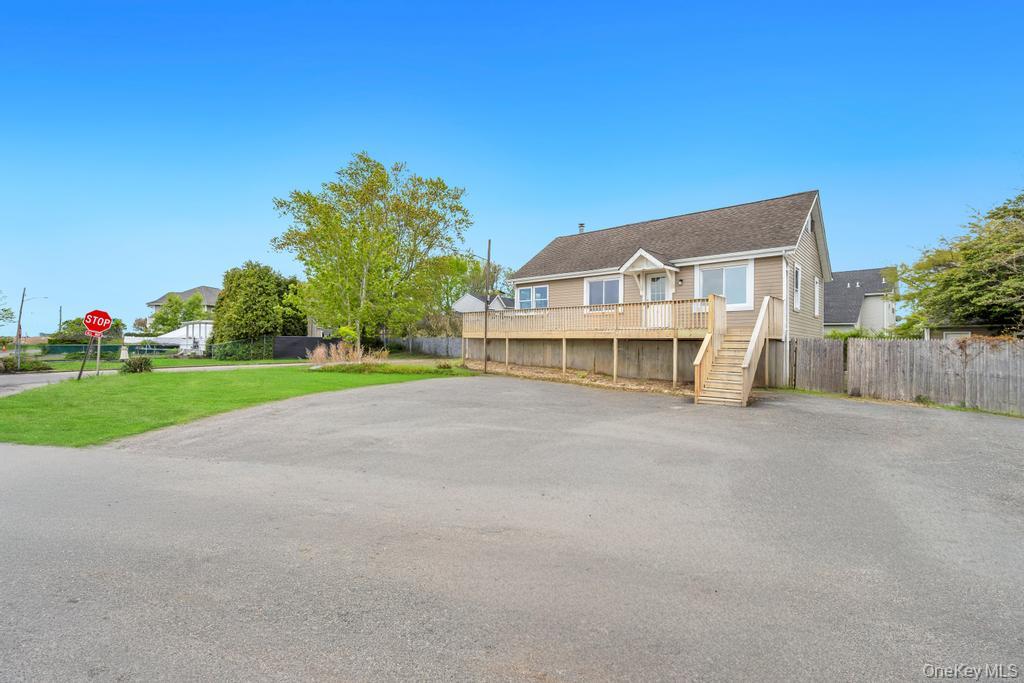 446 Riviera Drive Mastic Beach, NY 11951 - Photo 24 of 28