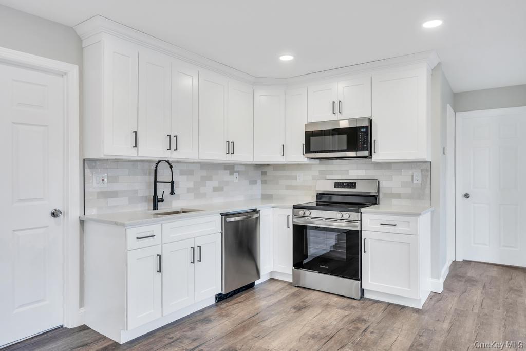 446 Riviera Drive Mastic Beach, NY 11951 - Photo 3 of 28