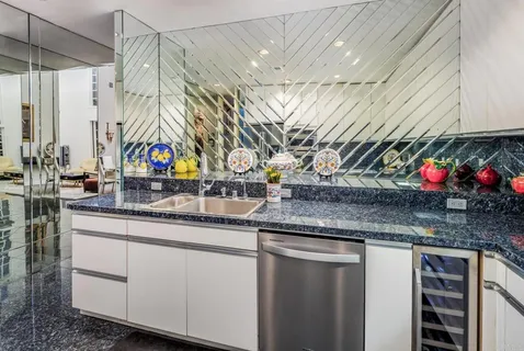 $1,575,000 | 7469 Via De Fortuna, Carlsbad, CA 92009