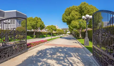 $1,575,000 | 7469 Via De Fortuna, Carlsbad, CA 92009
