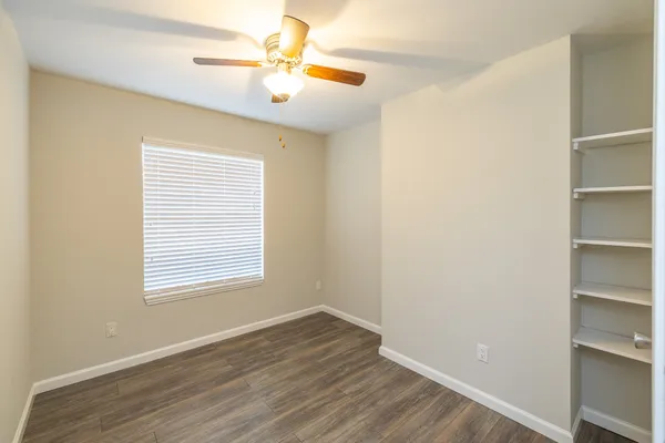 $1,295 | 2750 Holly Hall Street, Unit 1608, Houston, TX 77054