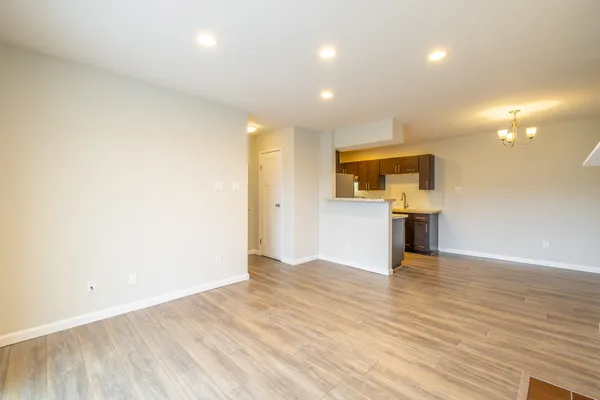 $1,295 | 2750 Holly Hall Street, Unit 1608, Houston, TX 77054