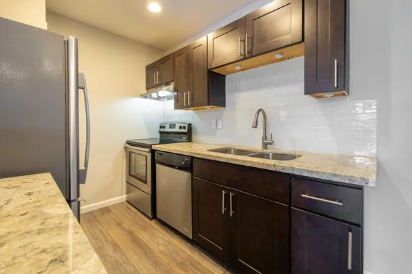 $1,295 | 2750 Holly Hall Street, Unit 1608, Houston, TX 77054