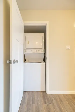 $1,295 | 2750 Holly Hall Street, Unit 1608, Houston, TX 77054