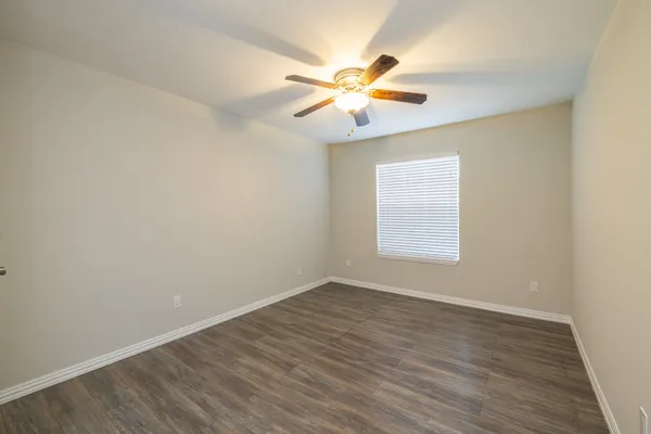 $1,295 | 2750 Holly Hall Street, Unit 1608, Houston, TX 77054