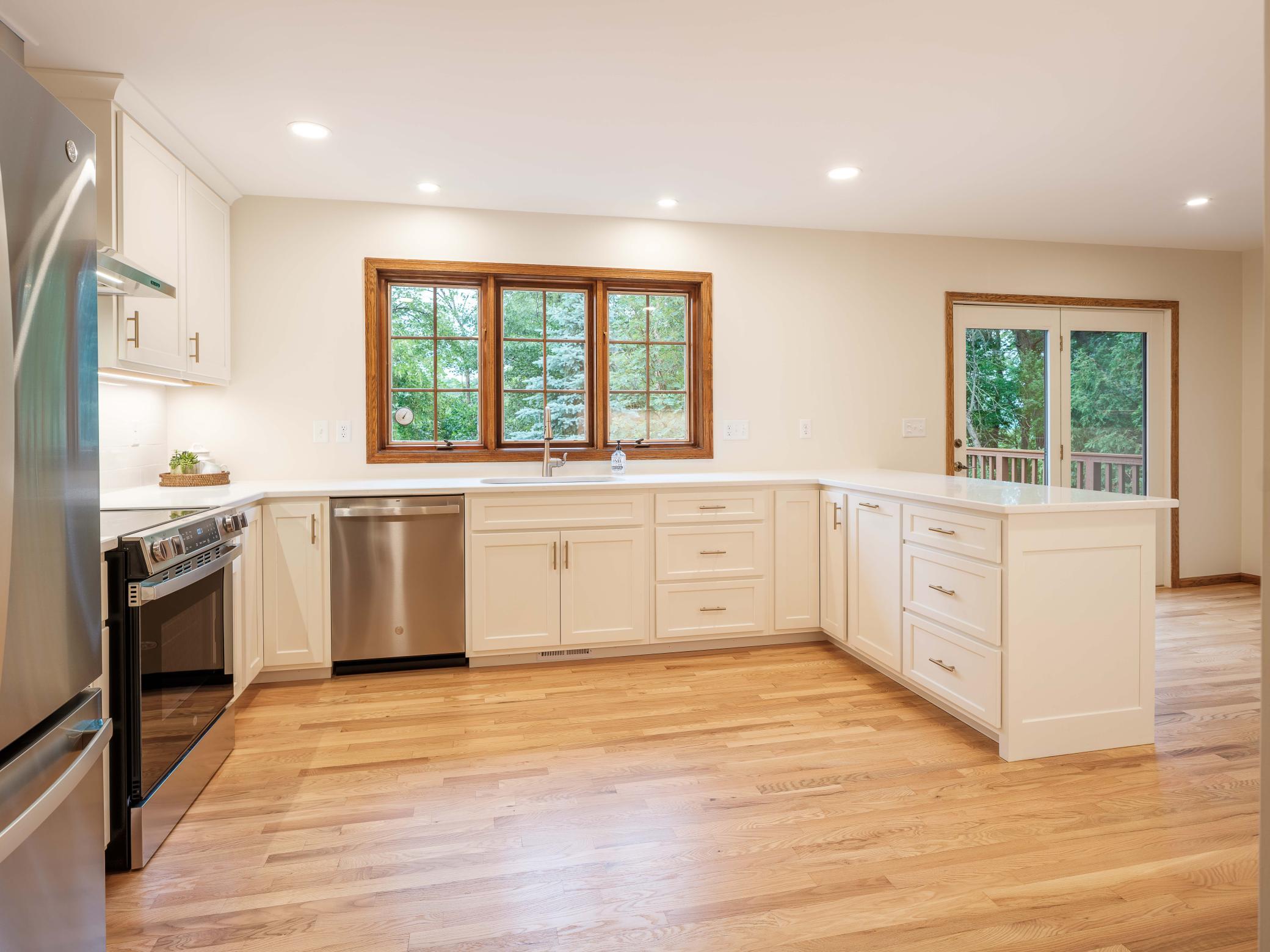 1404 Woodland Drive Southwest Rochester, MN 55902 - Photo 25 of 79
