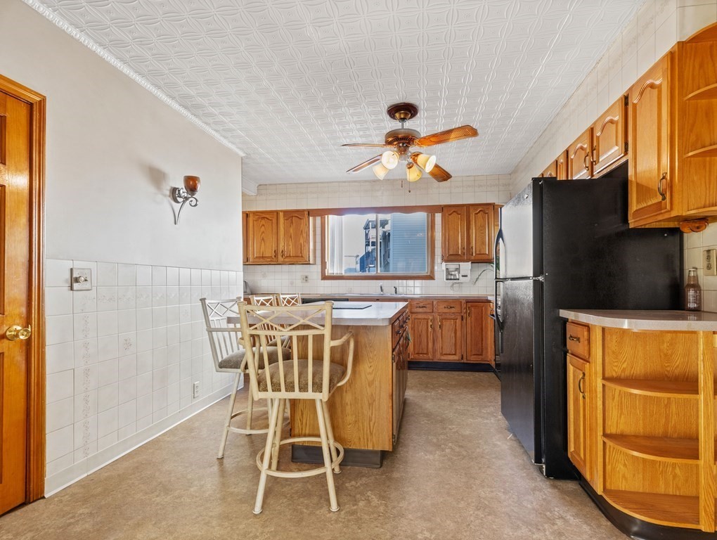 1759 North Shore Road Revere, MA 02151 - Photo 4 of 25 Gallery Image 4