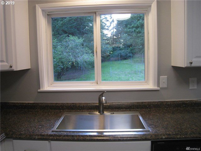 2934 Harris Street Road Kelso, WA 98626 - Photo 7 of 9