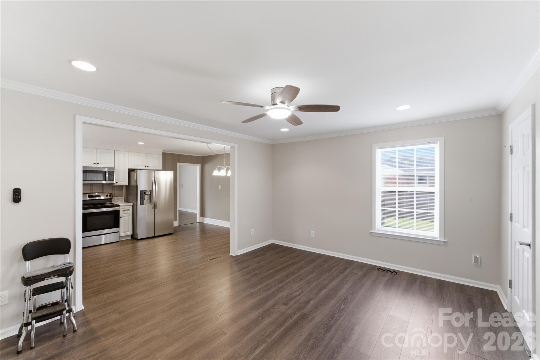 4000 Fieldcrest Road Charlotte, NC 28217 - Photo 14 of 26