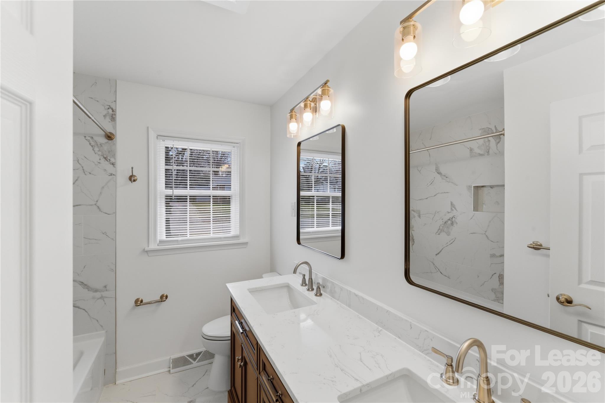 4000 Fieldcrest Road Charlotte, NC 28217 - Photo 5 of 26