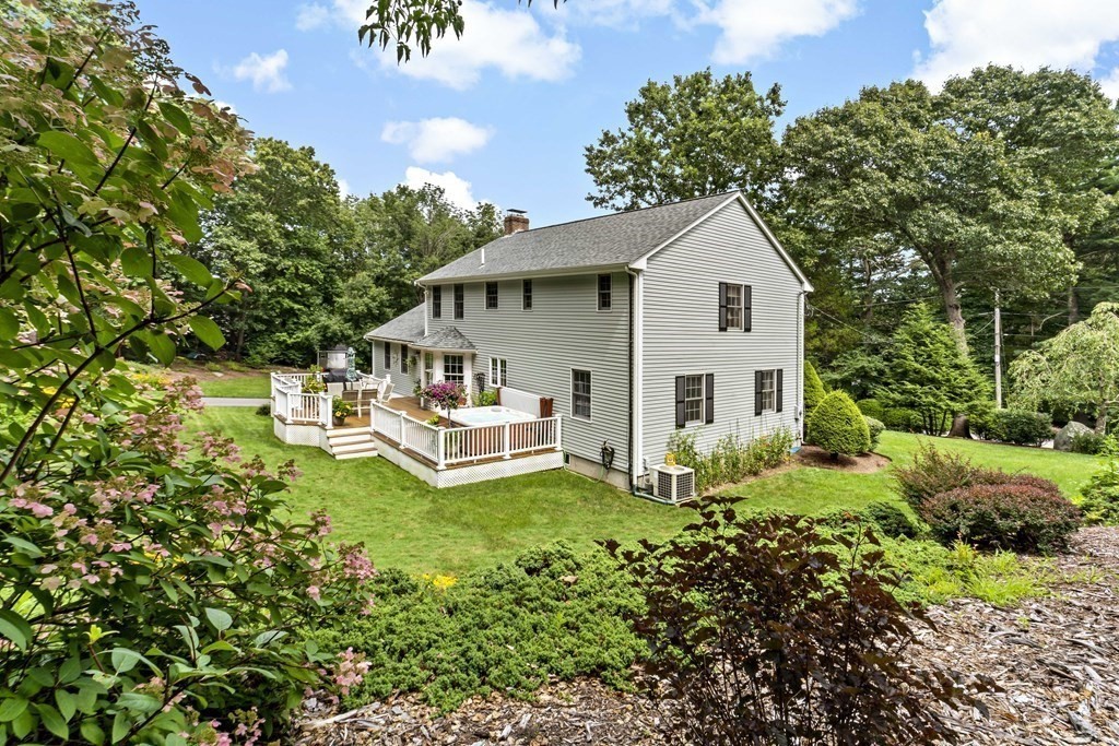 1850 Pine Hill Road Dighton, MA 02764 - Photo 4 of 40