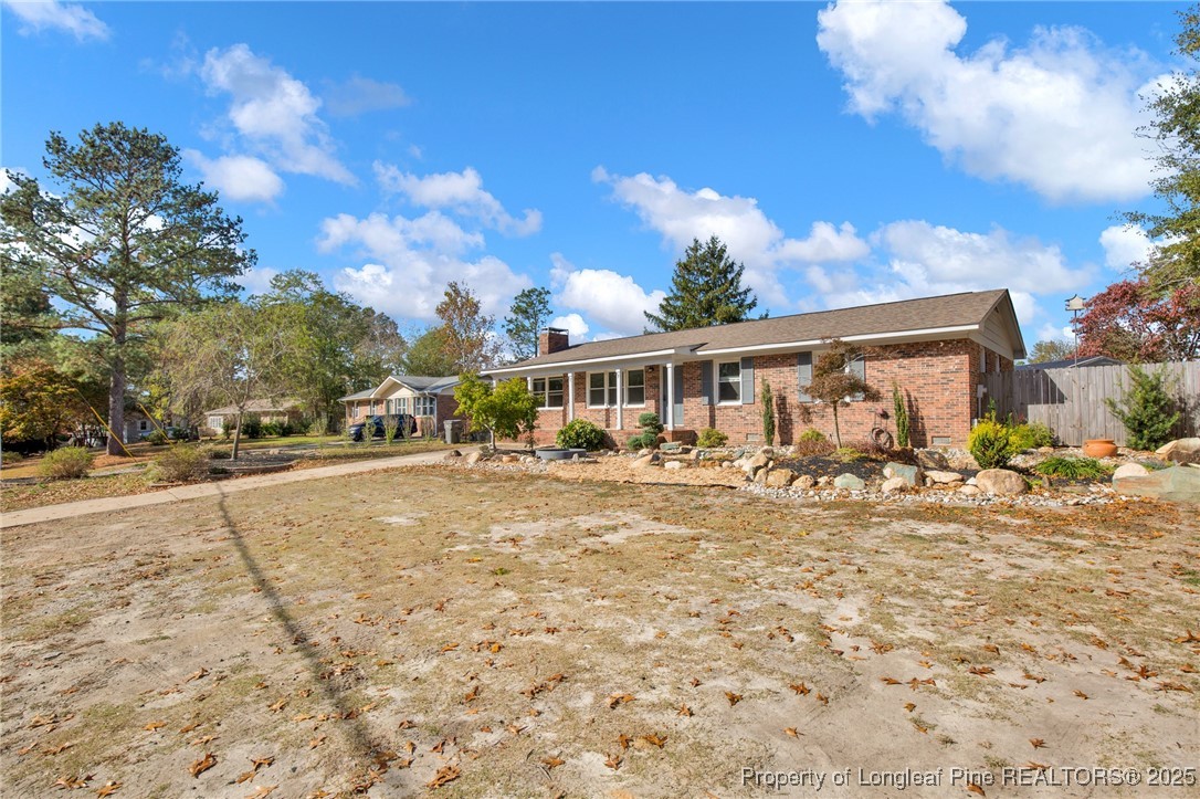 3754 Golfview Road Hope Mills, NC 28348 - Photo 3 of 40 Gallery Image 3