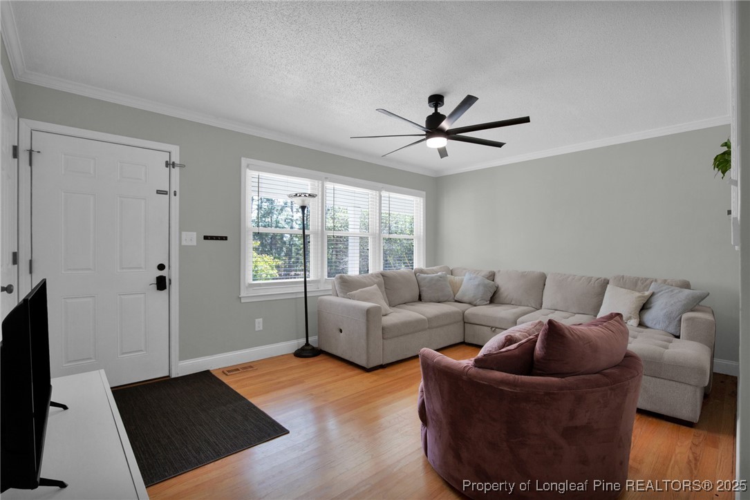 3754 Golfview Road Hope Mills, NC 28348 - Photo 6 of 40 Gallery Image 6