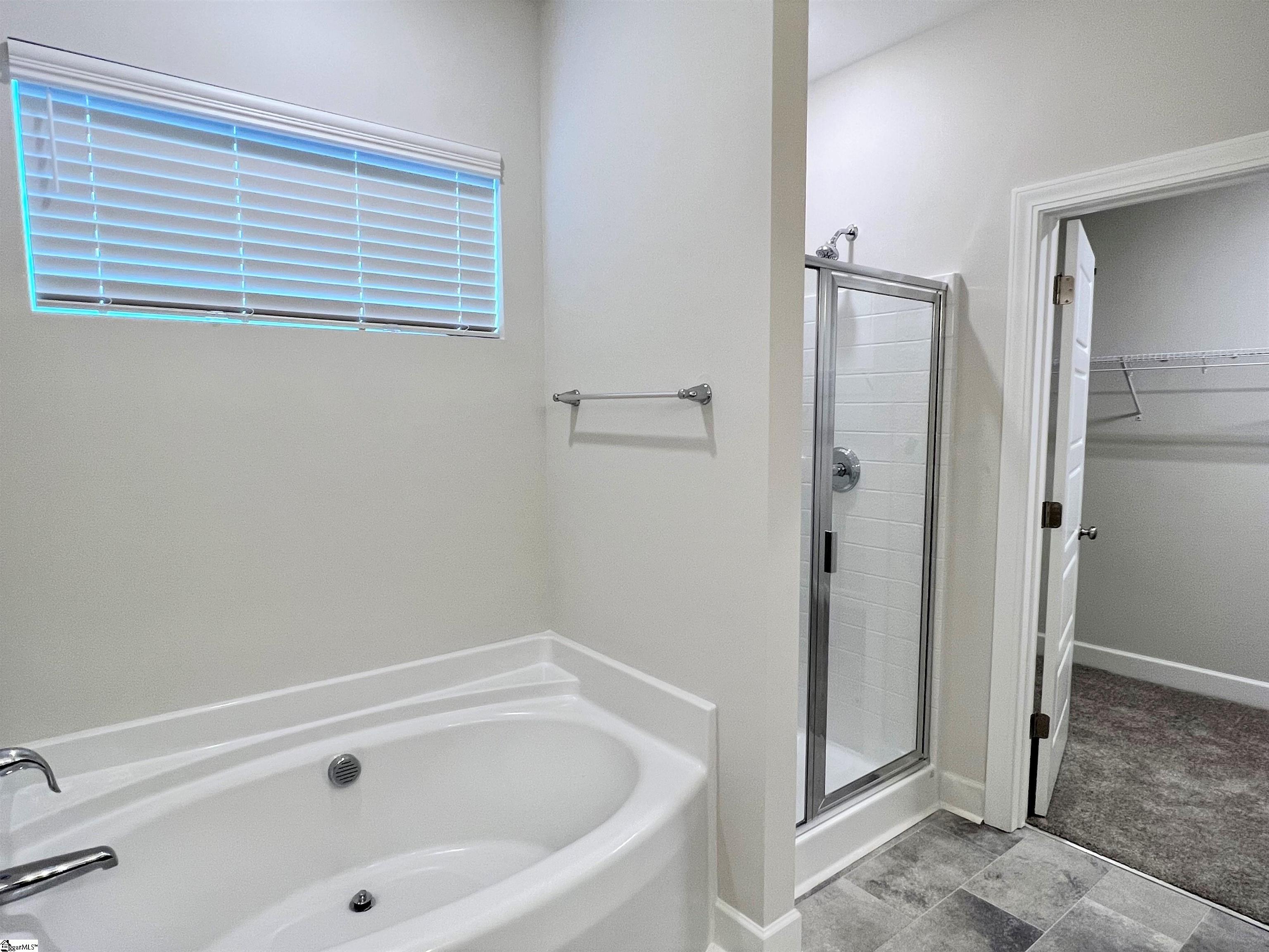 202 Rdg Pk Lane Greenville, SC 29607 - Photo 7 of 11 Gallery Image 7