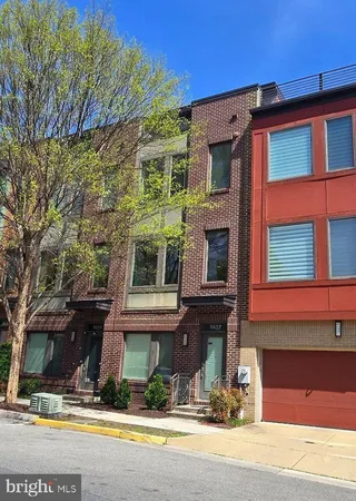 $3,250 | 5627 45th Avenue, Hyattsville, MD 20781