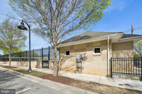 $3,250 | 5627 45th Avenue, Hyattsville, MD 20781
