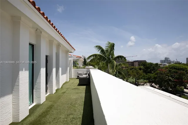 $14,000 | 1150 98th Street, Unit 10, Bay Harbor Islands, FL 33154