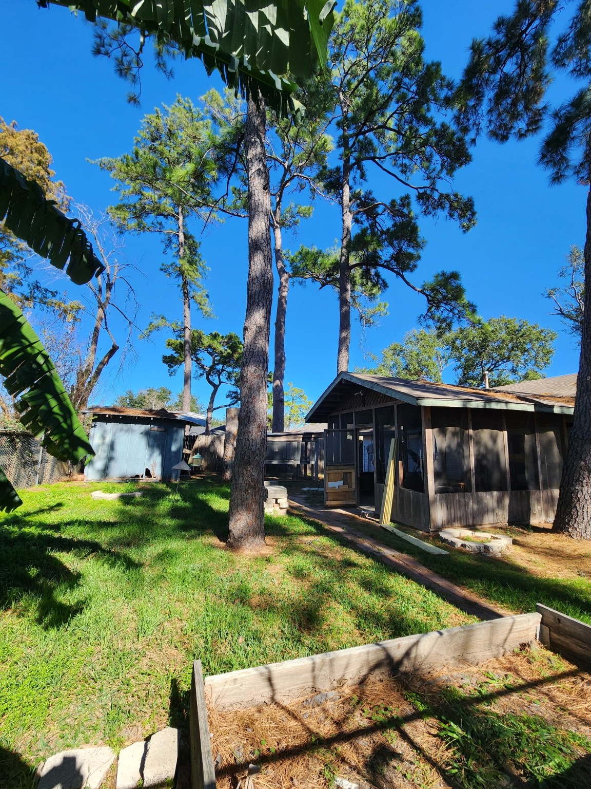 9611 Jaywood Street Houston, TX 77040 - Photo 20 of 22 an aerial view of a house with swimming pool garden and patio