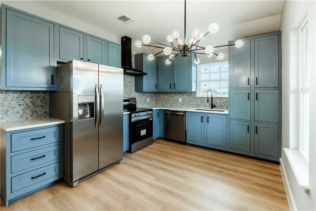 $350,000 | 324 West Live Oak Lane, Rockport, TX 78382