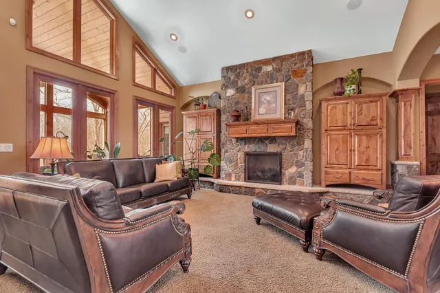 $975,000 | 1726 Blackberry Circle, Sartell, MN 56377