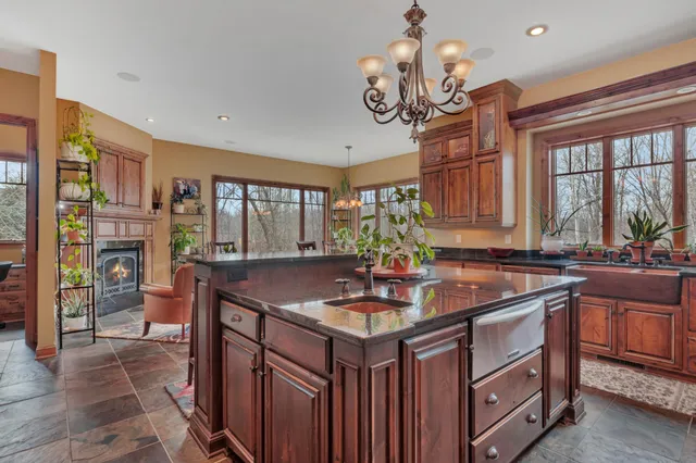 $975,000 | 1726 Blackberry Circle, Sartell, MN 56377