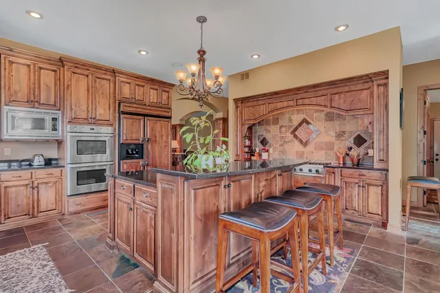 $975,000 | 1726 Blackberry Circle, Sartell, MN 56377