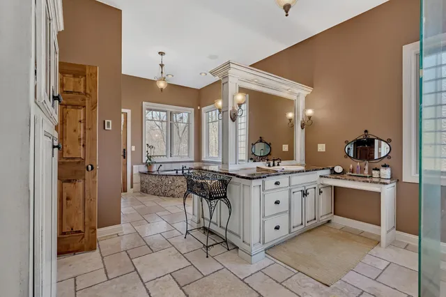 $975,000 | 1726 Blackberry Circle, Sartell, MN 56377